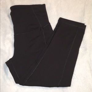 Capri leggings // Victoria’s Secret